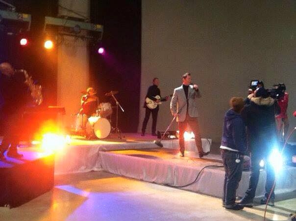 Tony Mortimer 'Shake It Down' Pics #2